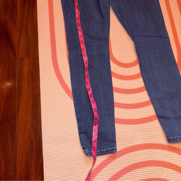 Fashion Nova Ripped Blue Skinny Jeans - Picture 8 of 9